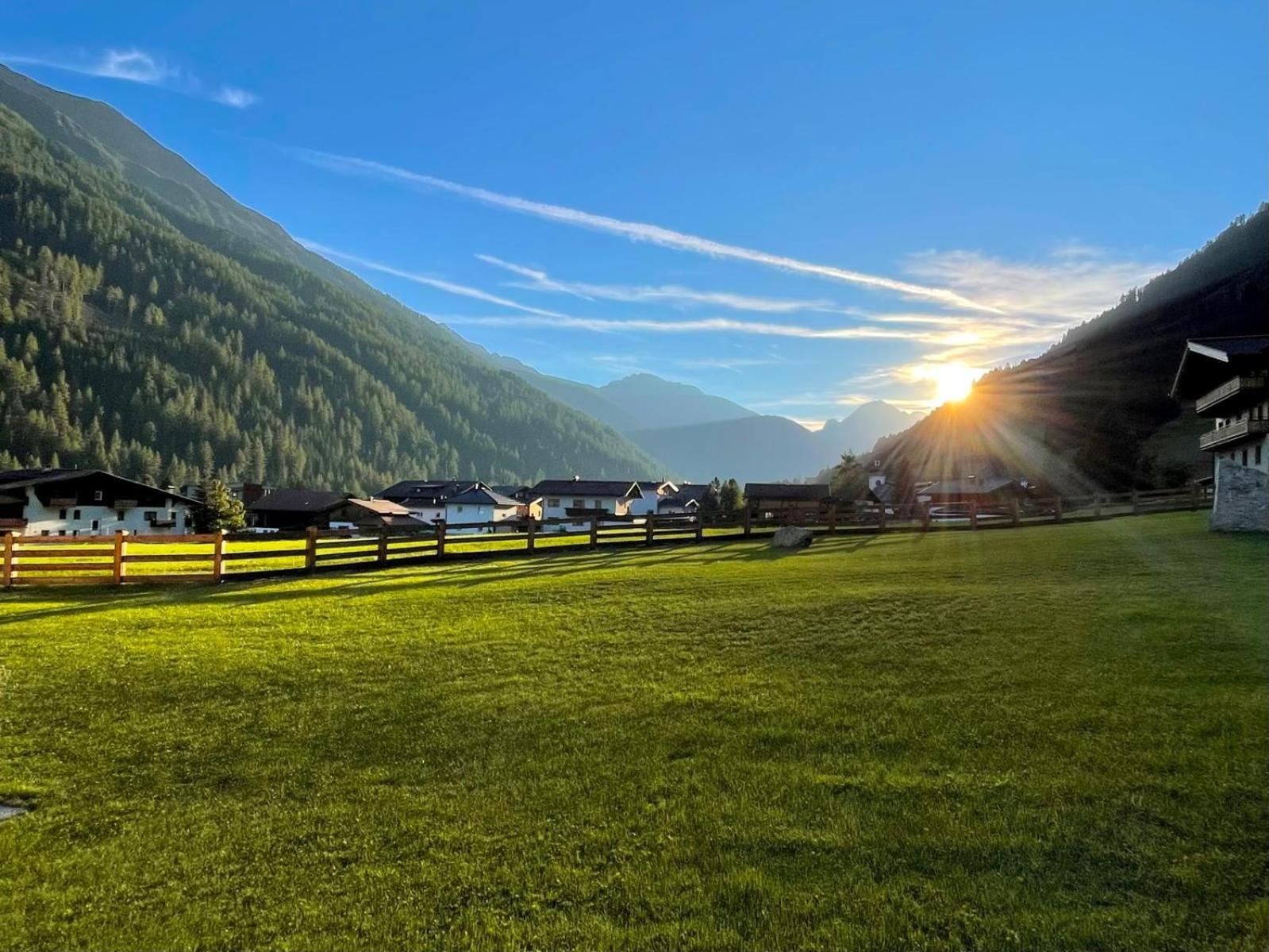 Tyrol Purelife Lodges Санкт Якоб ин Дефереген Екстериор снимка